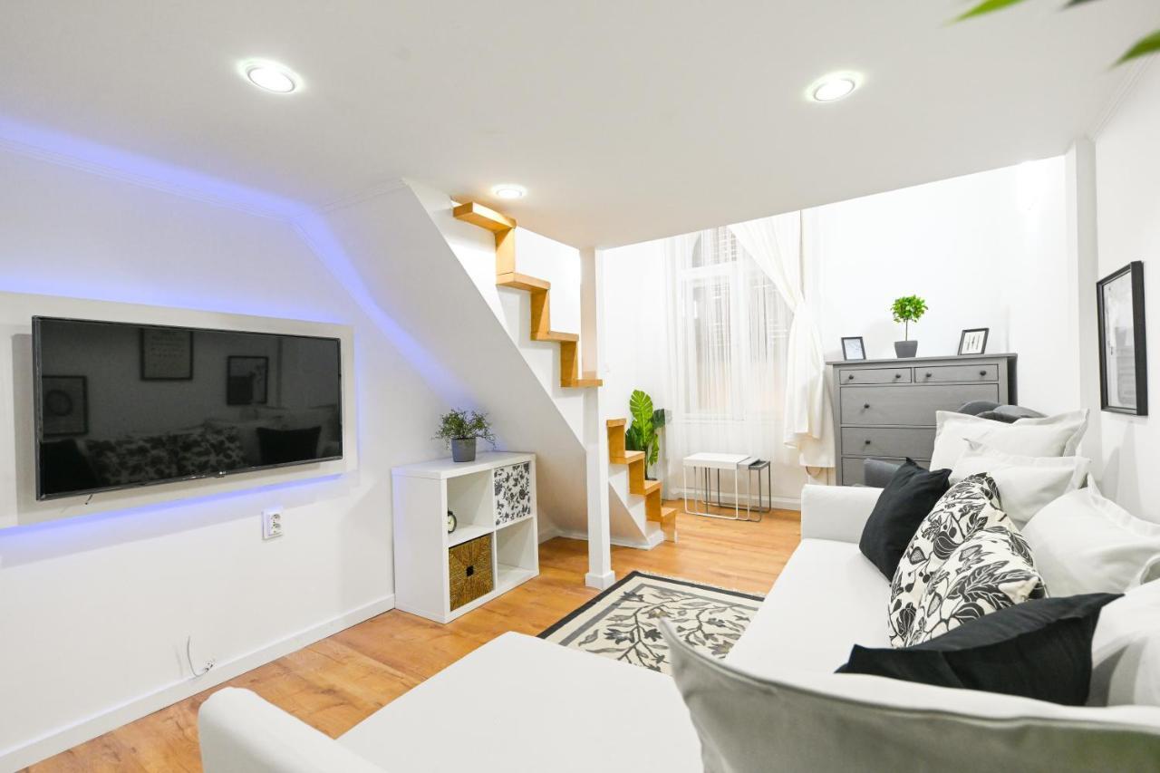 Charming In Damjanich Str., Lucas Apartment Budapest
