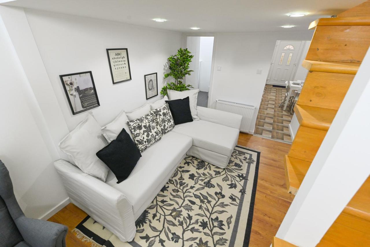 Charming In Damjanich Str., Lucas Apartment